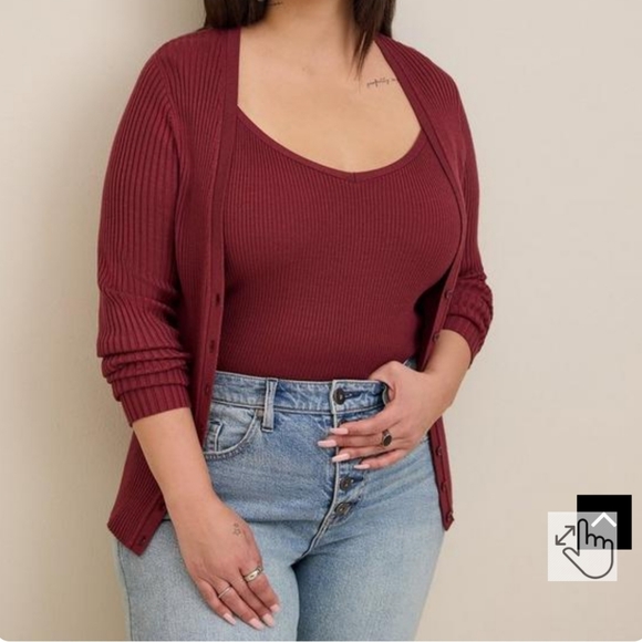 NWT BUNDLE Fitted Ribbed Sweater & TWO cami set - Picture 2 of 16